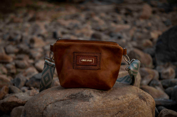 The Mini Cindy Leather Sling