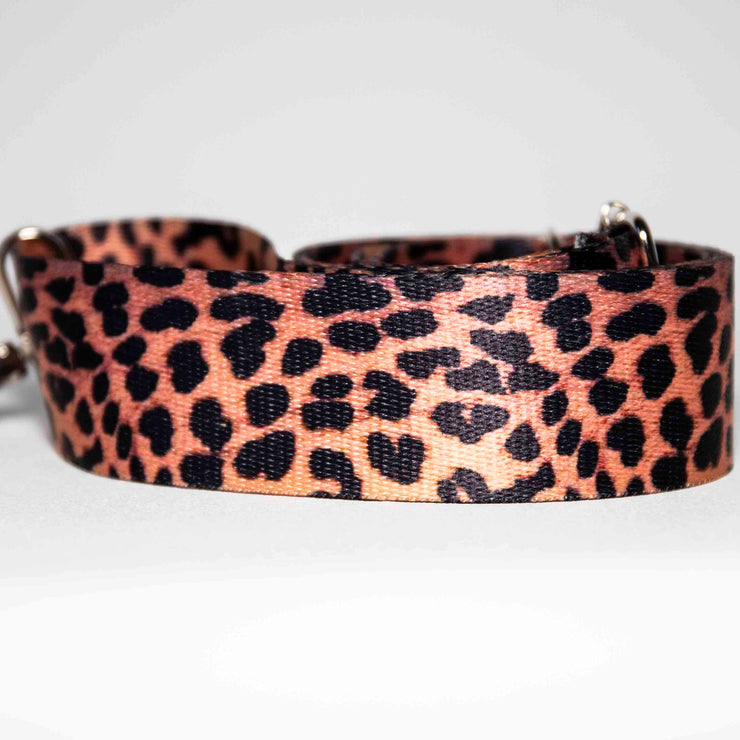 The Strelitzia Interchangeable Straps